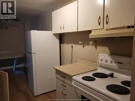 276 Merritt Avenue Chatham ON N7M 3G1