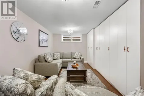 17 Hardy Crescent Brockville ON K6V 3A2