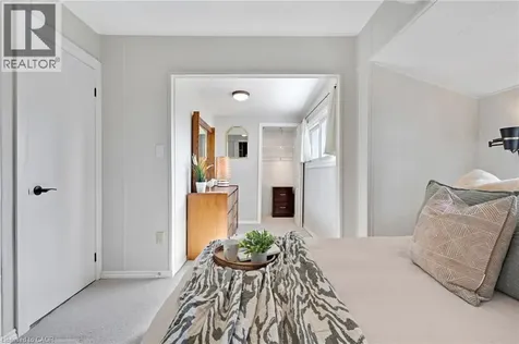28 Macpherson Crescent Flamborough ON N0B 2J0