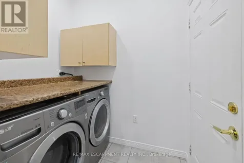 39 Mckibbon Avenue Hamilton ON L0R 1P0
