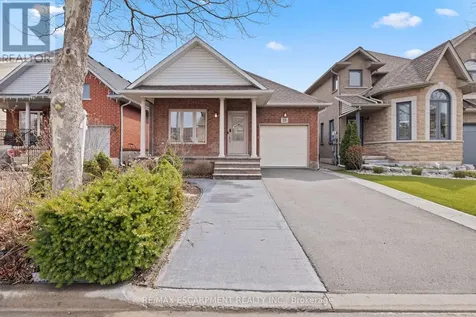 39 Mckibbon Avenue Hamilton ON L0R 1P0