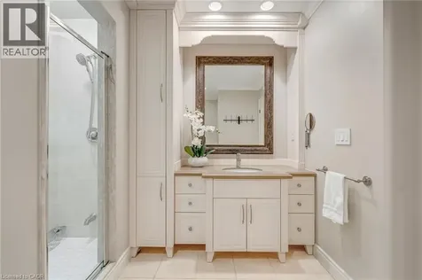 399 Elizabeth Street Burlington ON L7R 0A4