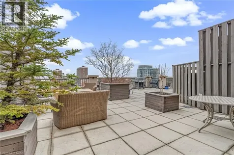 399 Elizabeth Street Burlington ON L7R 0A4