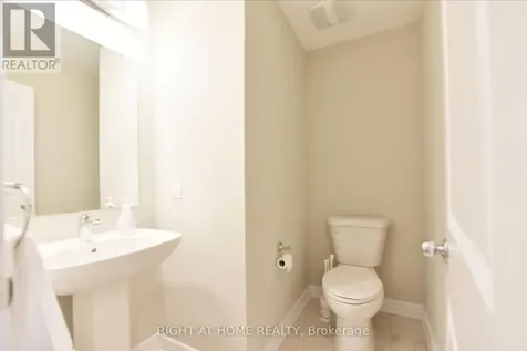 630 Eagle Crest Heights Ottawa ON K2S 1G1