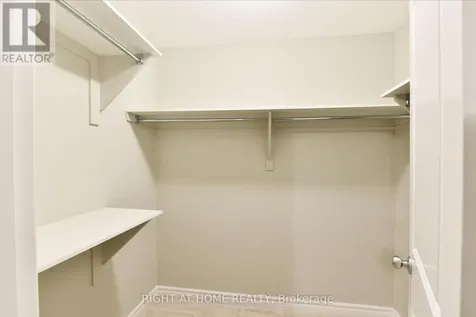 630 Eagle Crest Heights Ottawa ON K2S 1G1