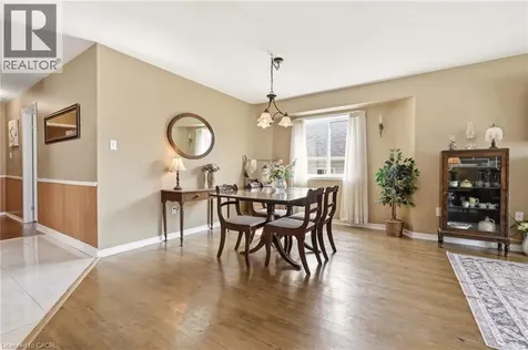 37 Thistlemoor Drive Caledonia ON N3W 2K4