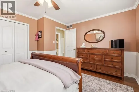 37 Thistlemoor Drive Caledonia ON N3W 2K4