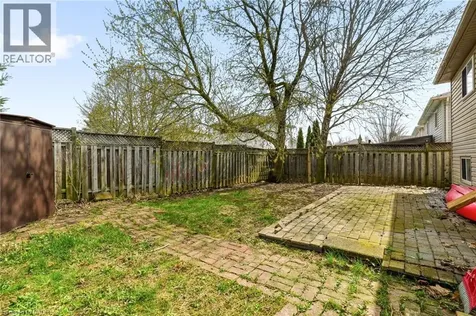 37 Thistlemoor Drive Caledonia ON N3W 2K4