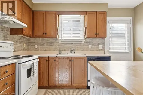 37 Thistlemoor Drive Caledonia ON N3W 2K4