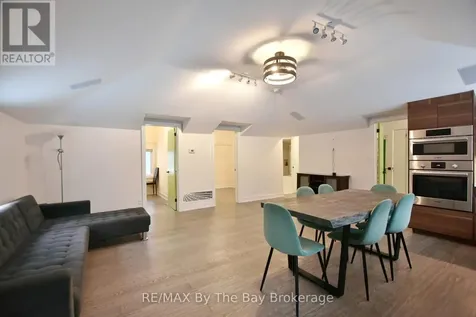 15 61st Street South Wasaga Beach ON L9Z 1W1