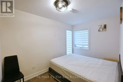 15 61st Street South Wasaga Beach ON L9Z 1W1