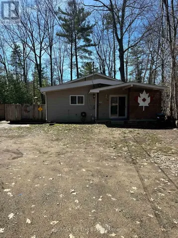 86 30th Street North Wasaga Beach ON L9Z 2C8