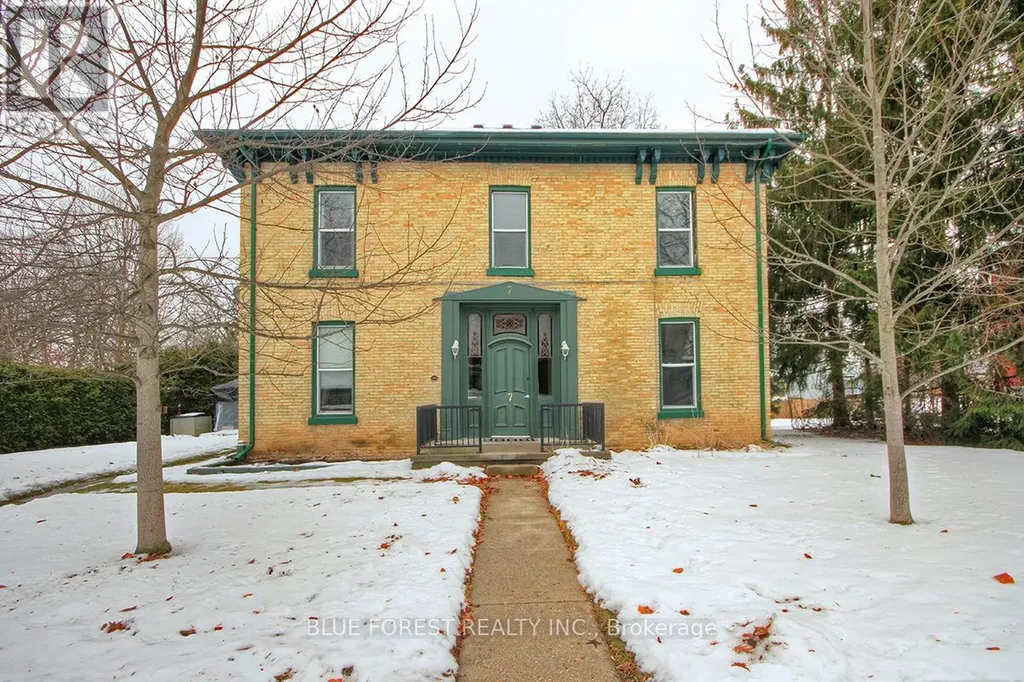 7 Church Street St. Thomas ON N5R 3E4