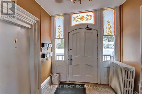 7 Church Street St. Thomas ON N5R 3E4