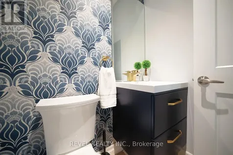 21 Tedley Boulevard Brantford ON N3T 0E3