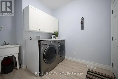 21 Tedley Boulevard Brantford ON N3T 0E3