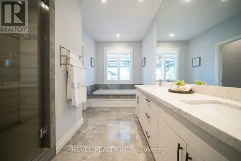 21 Tedley Boulevard Brantford ON N3T 0E3