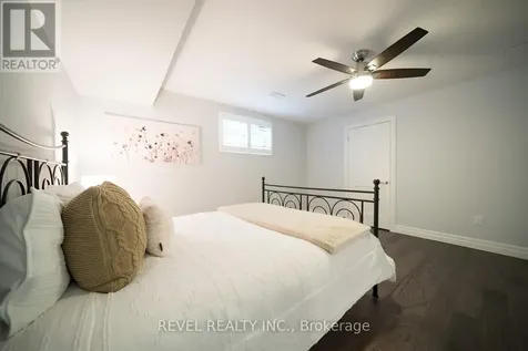 21 Tedley Boulevard Brantford ON N3T 0E3