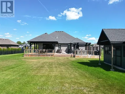 21 Tedley Boulevard Brantford ON N3T 0E3