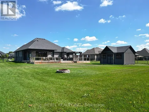 21 Tedley Boulevard Brantford ON N3T 0E3