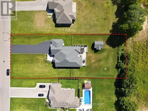 21 Tedley Boulevard Brantford ON N3T 0E3