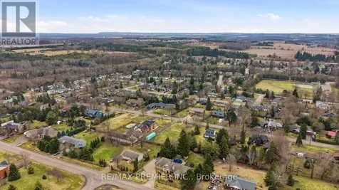 10 Orangeville Street Erin ON N0B 1Z0