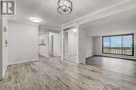 415 Greenview Avenue Ottawa ON K2B 8G5