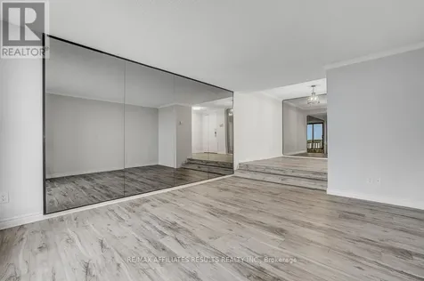 415 Greenview Avenue Ottawa ON K2B 8G5