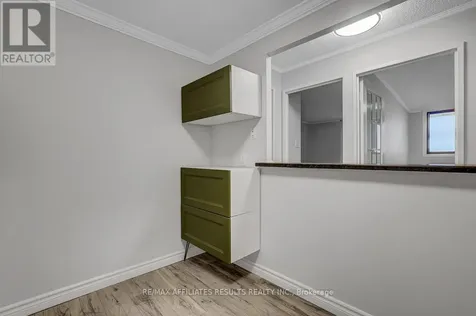 415 Greenview Avenue Ottawa ON K2B 8G5