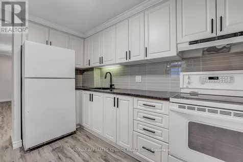 415 Greenview Avenue Ottawa ON K2B 8G5