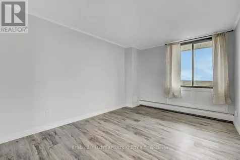 415 Greenview Avenue Ottawa ON K2B 8G5