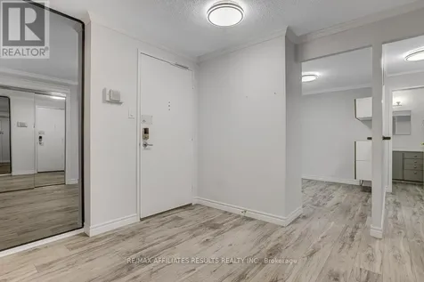 415 Greenview Avenue Ottawa ON K2B 8G5