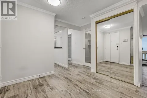 415 Greenview Avenue Ottawa ON K2B 8G5