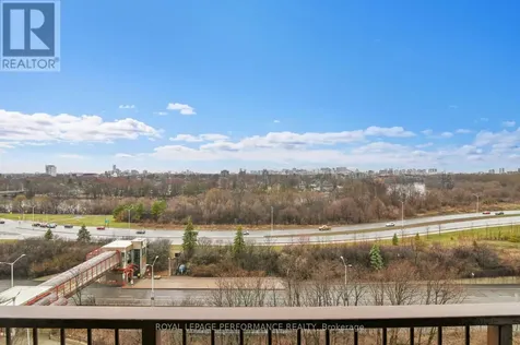 1785 Frobisher Lane Ottawa ON K1G 3T7