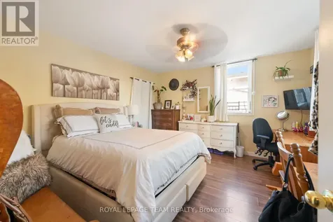 213 Desrosiers Street Ottawa ON K1L 7T2