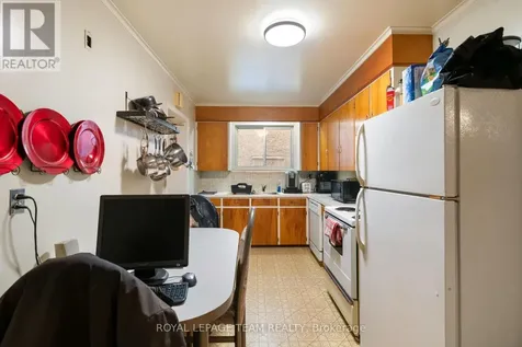 213 Desrosiers Street Ottawa ON K1L 7T2