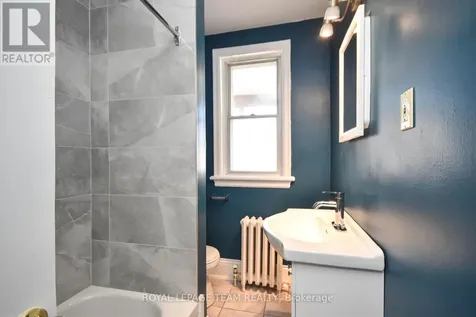 213 Desrosiers Street Ottawa ON K1L 7T2