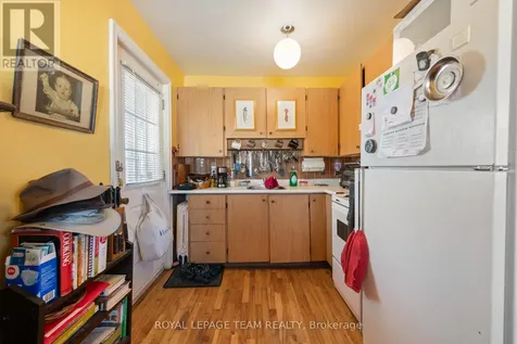 213 Desrosiers Street Ottawa ON K1L 7T2