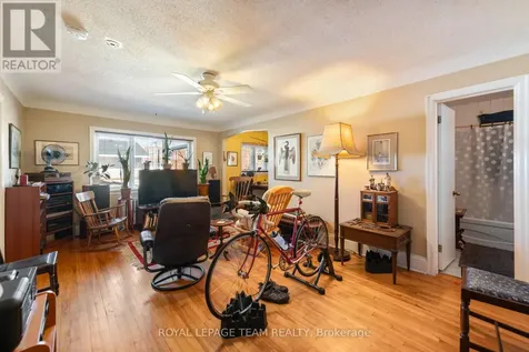 213 Desrosiers Street Ottawa ON K1L 7T2