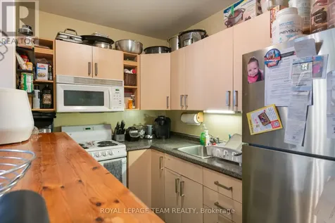 213 Desrosiers Street Ottawa ON K1L 7T2
