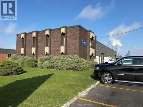 995 Richmond Street Chatham ON N7M 5J5