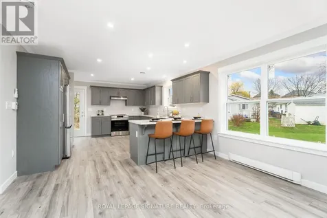 16 Briarwood Place Innisfil (cookstown) ON L0L 1L0