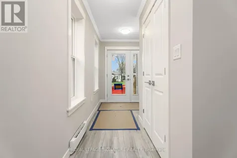 16 Briarwood Place Innisfil (cookstown) ON L0L 1L0