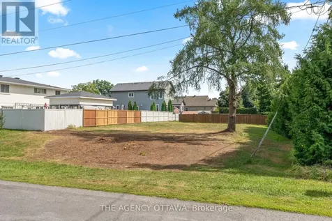 9 Doris Avenue Ottawa ON K1T 3W8
