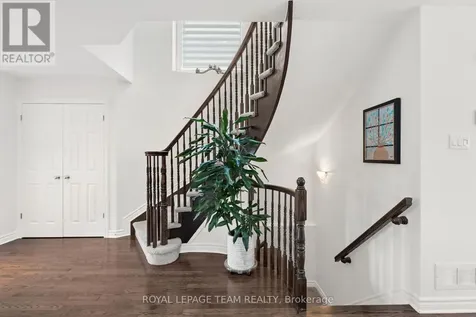 766 Paul Metivier Drive Ottawa ON K2J 3G4
