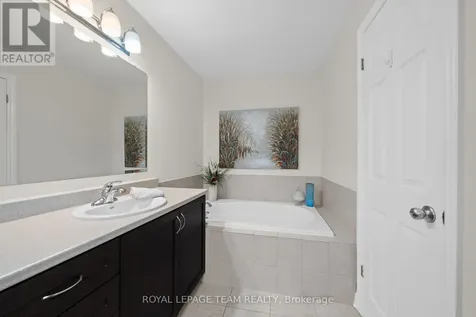 766 Paul Metivier Drive Ottawa ON K2J 3G4