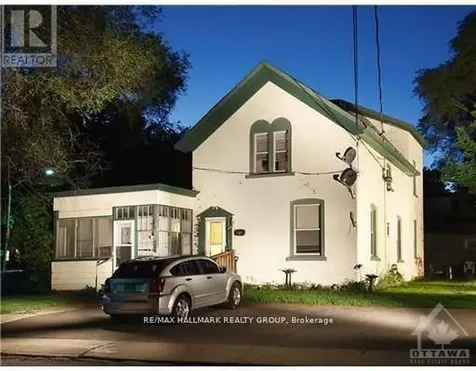 20 Russell Street West Smiths Falls ON K7A 1N9