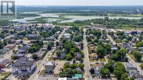 20 Russell Street West Smiths Falls ON K7A 1N9