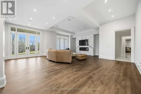 76 Cedar Ridge Road Whitchurch-stouffville ON L4A 2H6