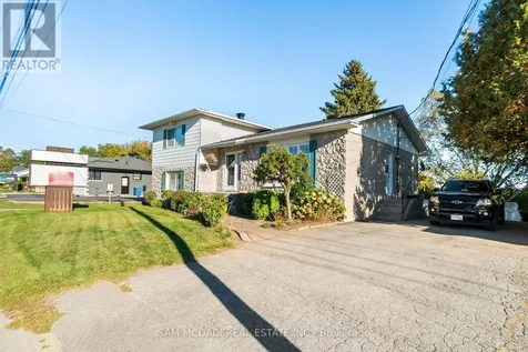2705 Laurier Street Clarence-rockland ON K4K 1A3
